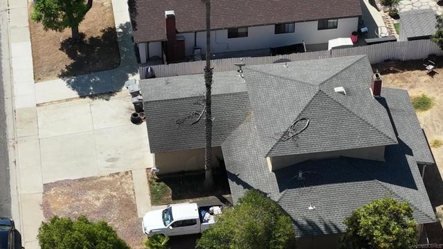1057 Camellia St, Escondido, CA 92027