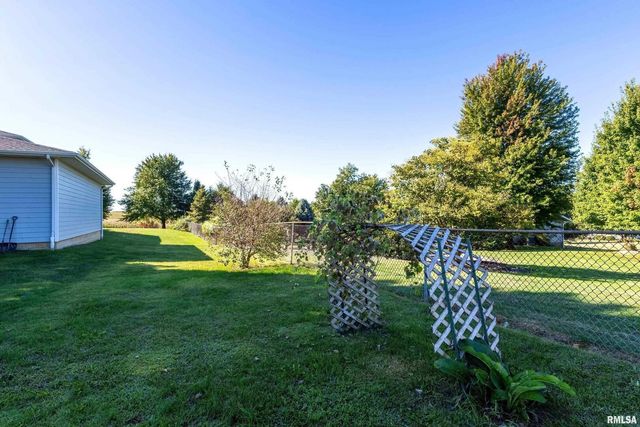 20830 270th St Street, Eldridge, IA 52748