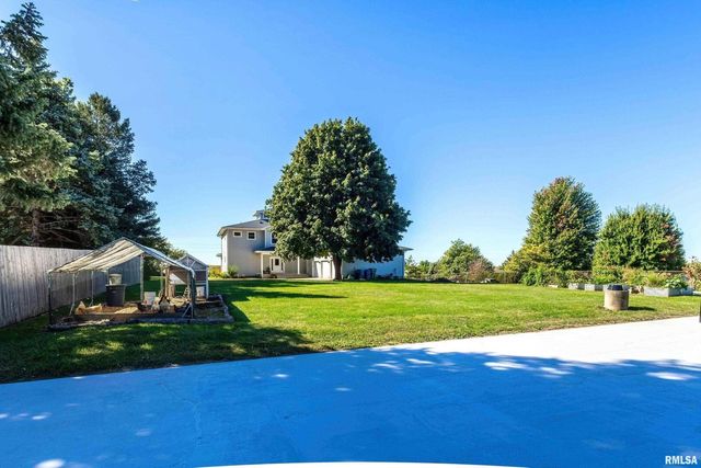 20830 270th St Street, Eldridge, IA 52748