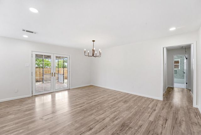 4110 Brookston St, Houston, TX 77045