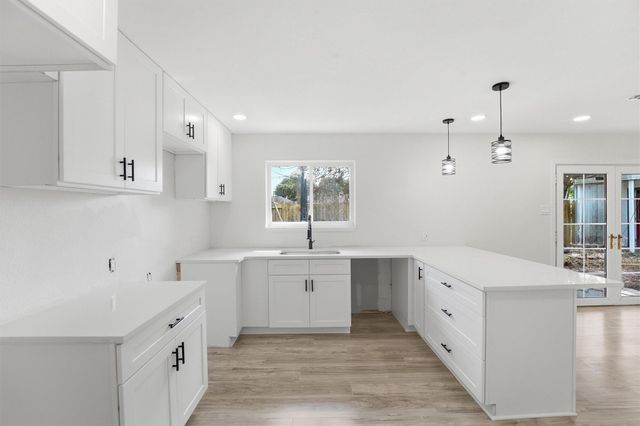 4110 Brookston St, Houston, TX 77045