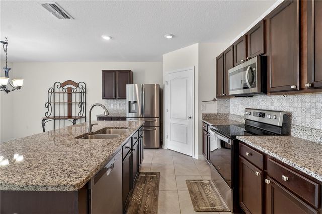 2658 GRANDBURY GROVE ROAD, Lakeland, FL 33811