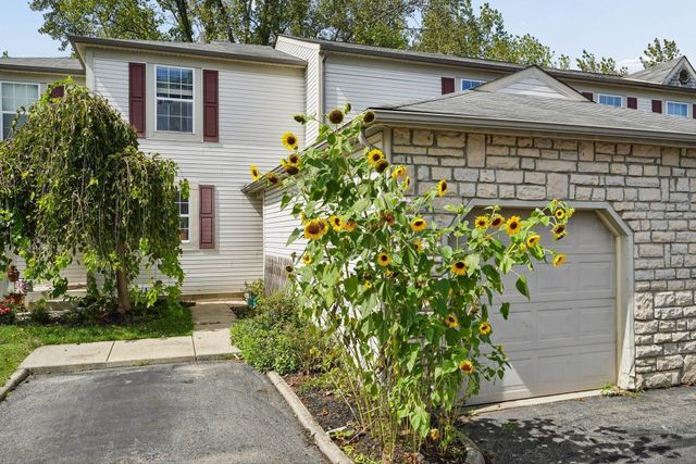 187 Macdougall Lane, Blacklick, OH 43004