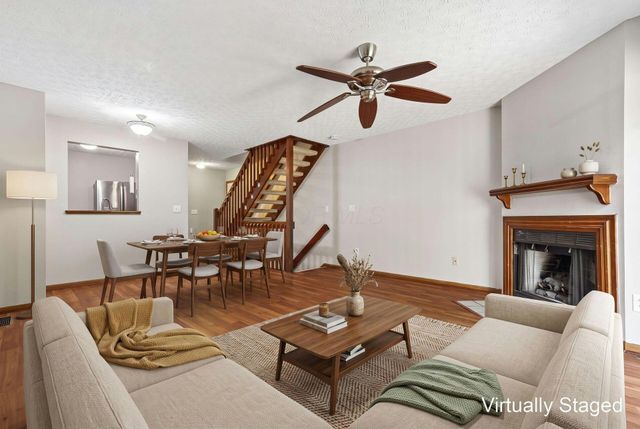 187 Macdougall Lane, Blacklick, OH 43004