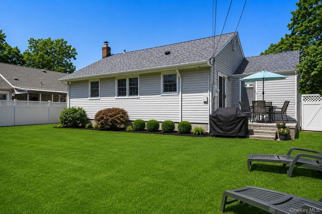 1829 Hannington Avenue, Wantagh, NY 11793