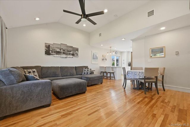 1829 Hannington Avenue, Wantagh, NY 11793