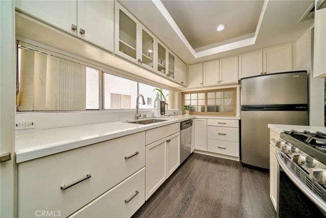 1927 Glendon Avenue 201, Los Angeles, CA 90025