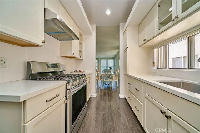 1927 Glendon Avenue 201, Los Angeles, CA 90025