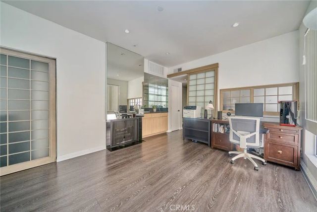 1927 Glendon Avenue 201, Los Angeles, CA 90025