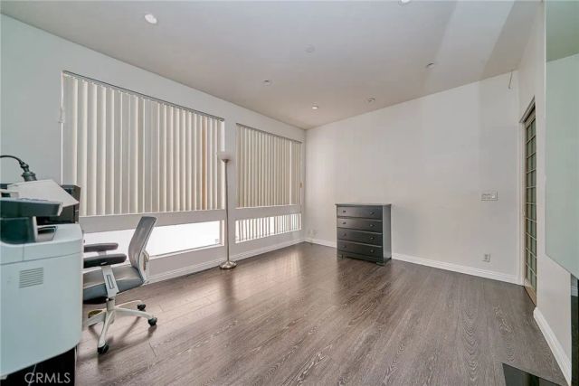 1927 Glendon Avenue 201, Los Angeles, CA 90025