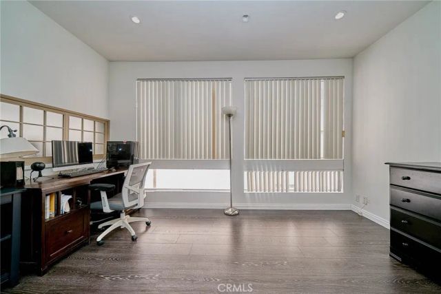 1927 Glendon Avenue 201, Los Angeles, CA 90025