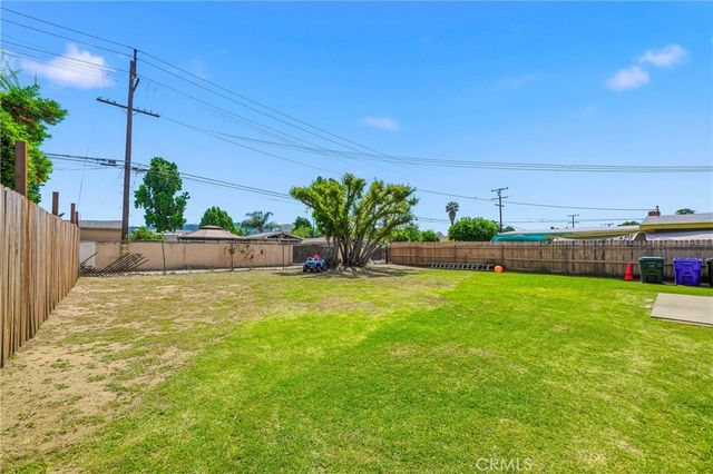 1996 Arthur Avenue, Pomona, CA 91768