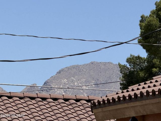 1137 E Adelaide Dr Unit 2, Tucson, AZ 85719