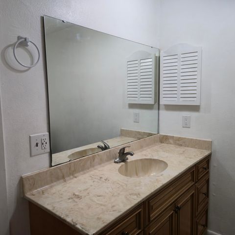 75 7th Avenue, Shalimar, FL 32579