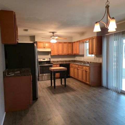 75 7th Avenue, Shalimar, FL 32579