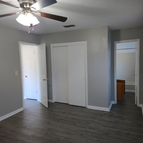 75 7th Avenue, Shalimar, FL 32579