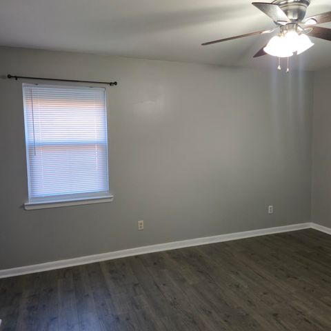 75 7th Avenue, Shalimar, FL 32579