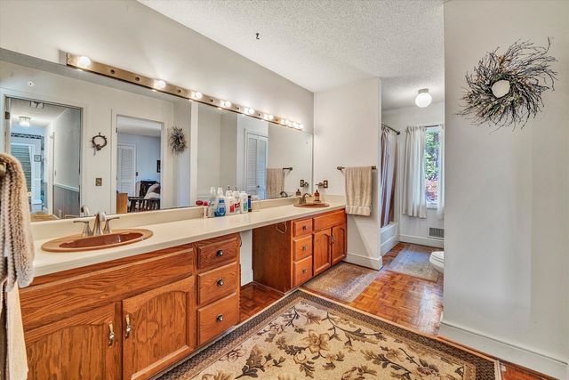 99 Raglin Branch LN, Ferrum, VA 24088