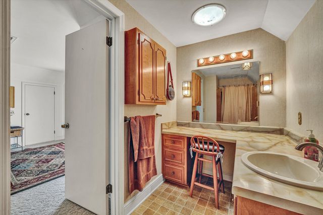 99 Raglin Branch LN, Ferrum, VA 24088