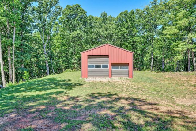 99 Raglin Branch LN, Ferrum, VA 24088