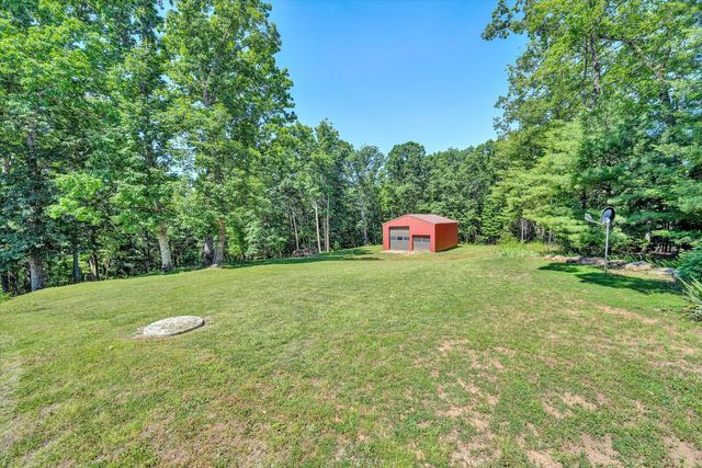 99 Raglin Branch LN, Ferrum, VA 24088