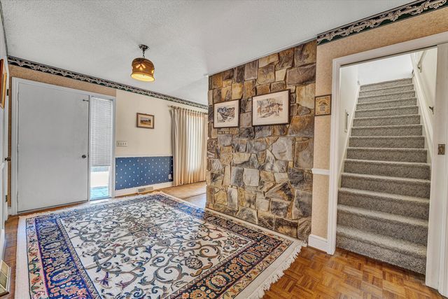 99 Raglin Branch LN, Ferrum, VA 24088