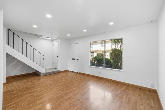 194 Oak Brook Circle, San Jose, CA 95139