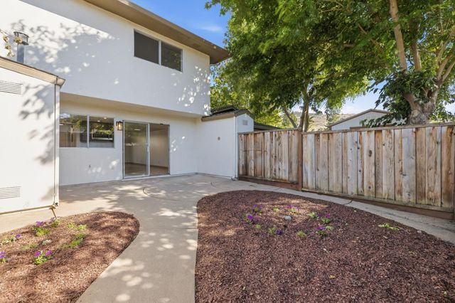 194 Oak Brook Circle, San Jose, CA 95139