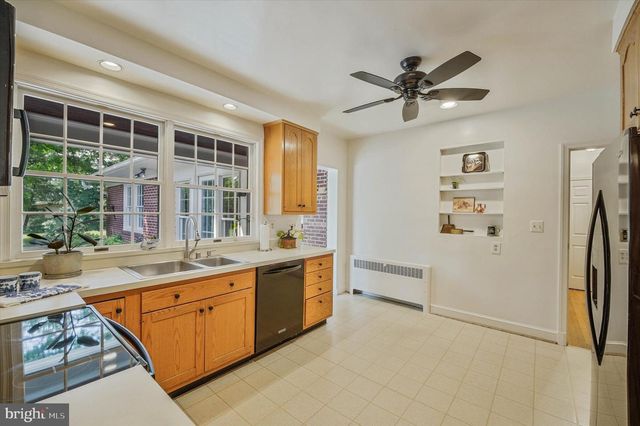 6433 VALE ST, Alexandria, VA 22312