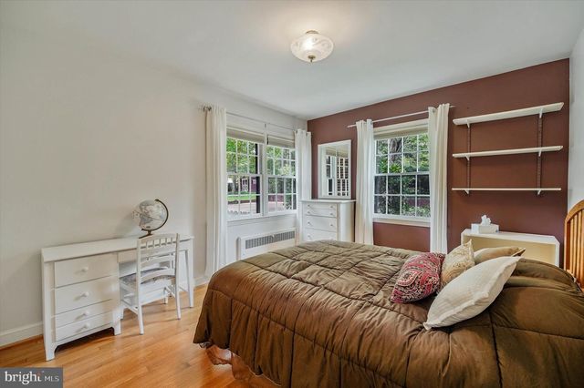 6433 VALE ST, Alexandria, VA 22312
