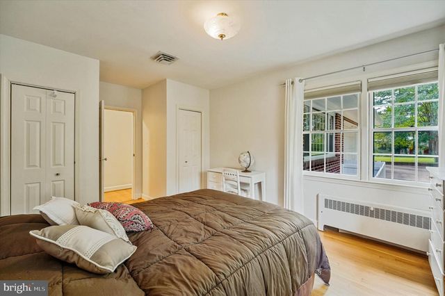 6433 VALE ST, Alexandria, VA 22312