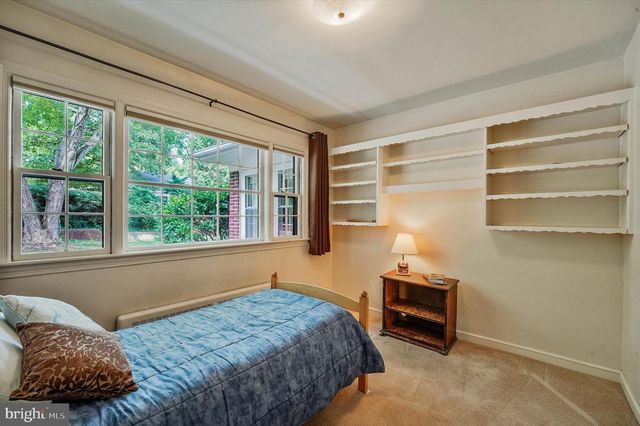 6433 VALE ST, Alexandria, VA 22312