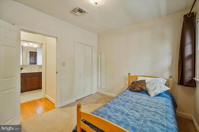 6433 VALE ST, Alexandria, VA 22312