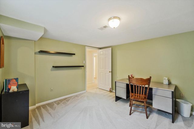 6433 VALE ST, Alexandria, VA 22312