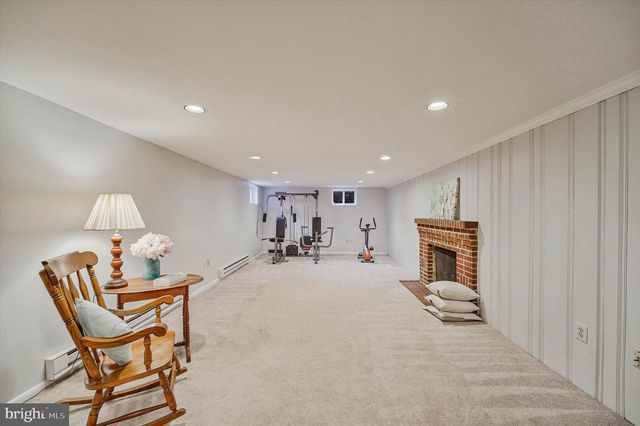 6433 VALE ST, Alexandria, VA 22312