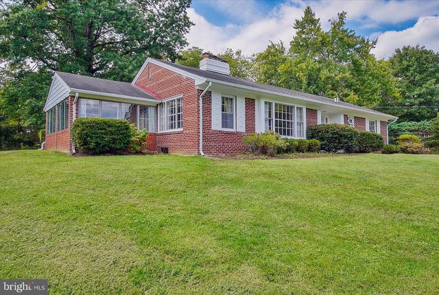 6433 VALE ST, Alexandria, VA 22312
