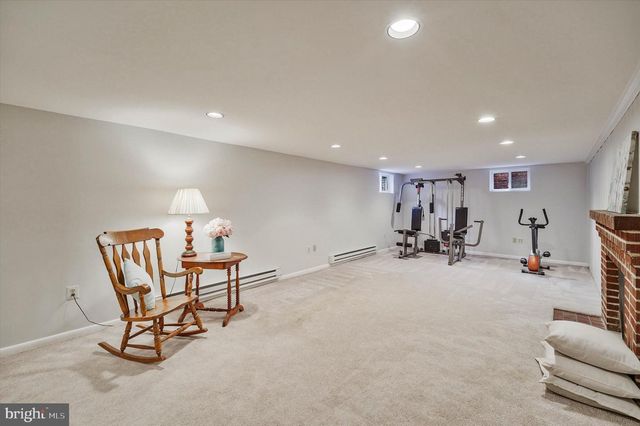 6433 VALE ST, Alexandria, VA 22312