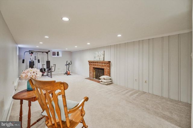 6433 VALE ST, Alexandria, VA 22312