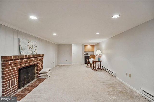 6433 VALE ST, Alexandria, VA 22312