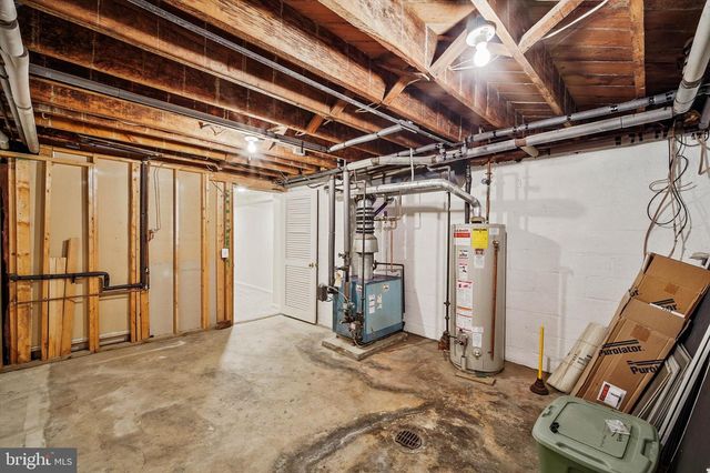 6433 VALE ST, Alexandria, VA 22312