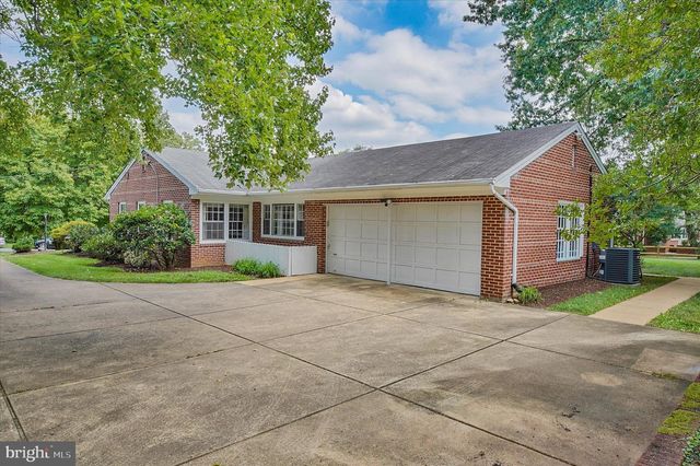 6433 VALE ST, Alexandria, VA 22312