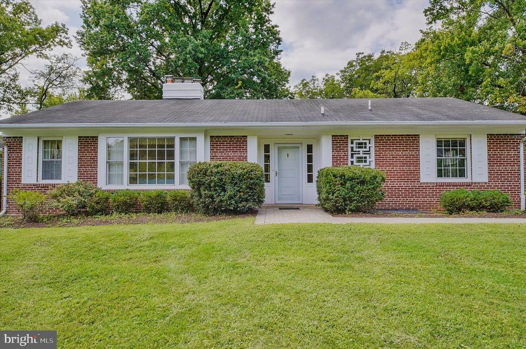 6433 VALE ST, Alexandria, VA 22312