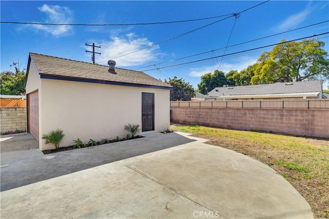 11727 Crossdale, Norwalk, CA 90650