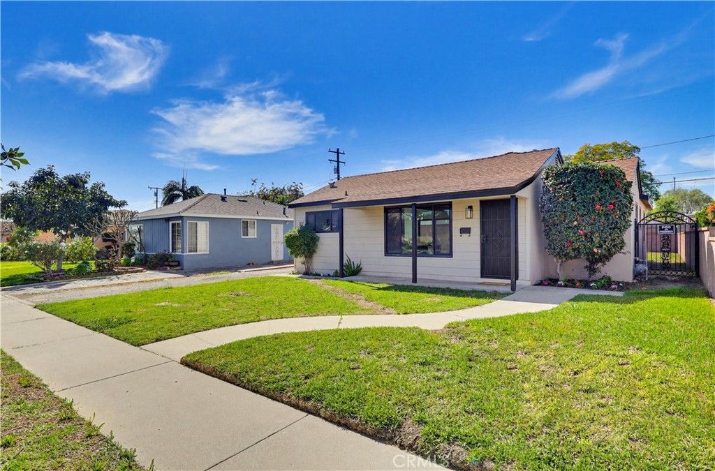 11727 Crossdale, Norwalk, CA 90650