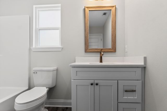 5358 Highview Drive, Crestview, FL 32539