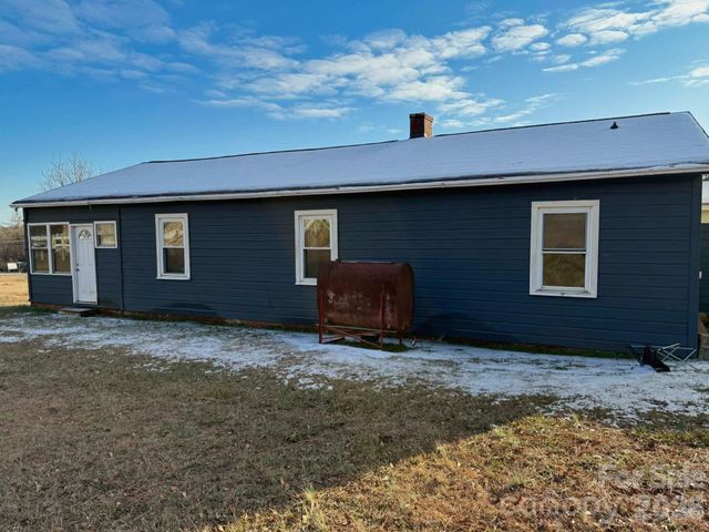 1677 US 221A Highway, Forest City, NC 28043