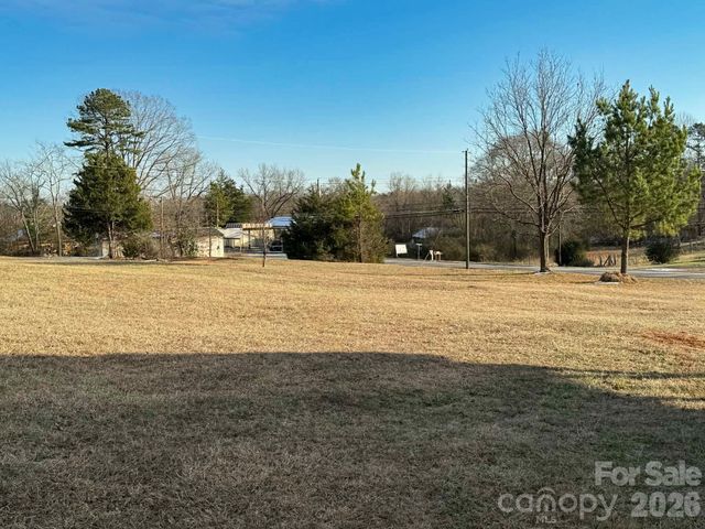 1677 US 221A Highway, Forest City, NC 28043