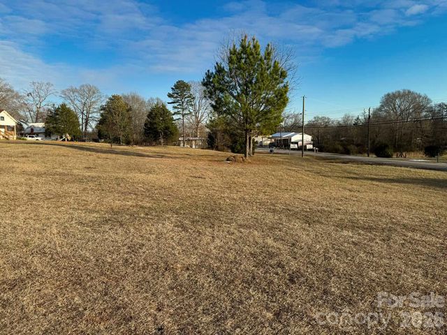 1677 US 221A Highway, Forest City, NC 28043