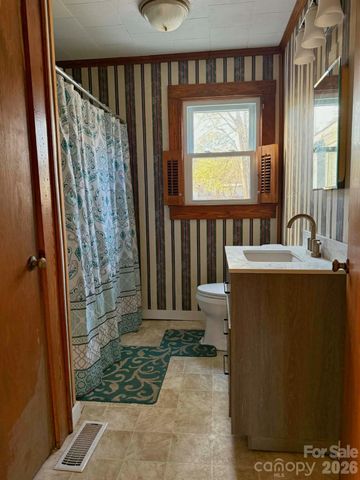 1677 US 221A Highway, Forest City, NC 28043