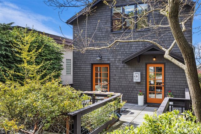 1524 10th Avenue W, Seattle, WA 98119